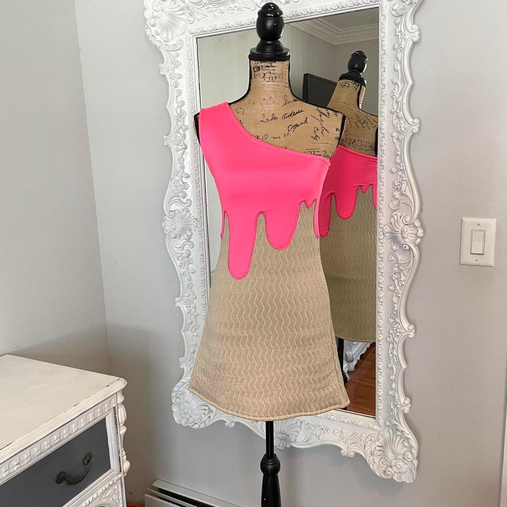 New York Couture Limited Edition Slant BIRTHDAY CAKE Party Dress